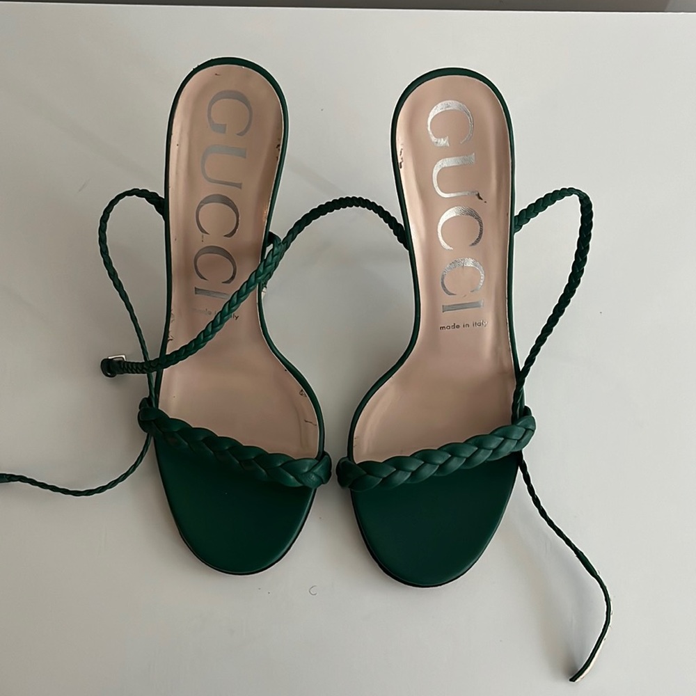 GUCCI Sandals in size 39